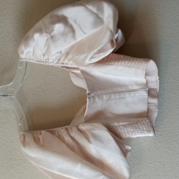 Amanda Up Richard Silk Top - Picture 5 of 7